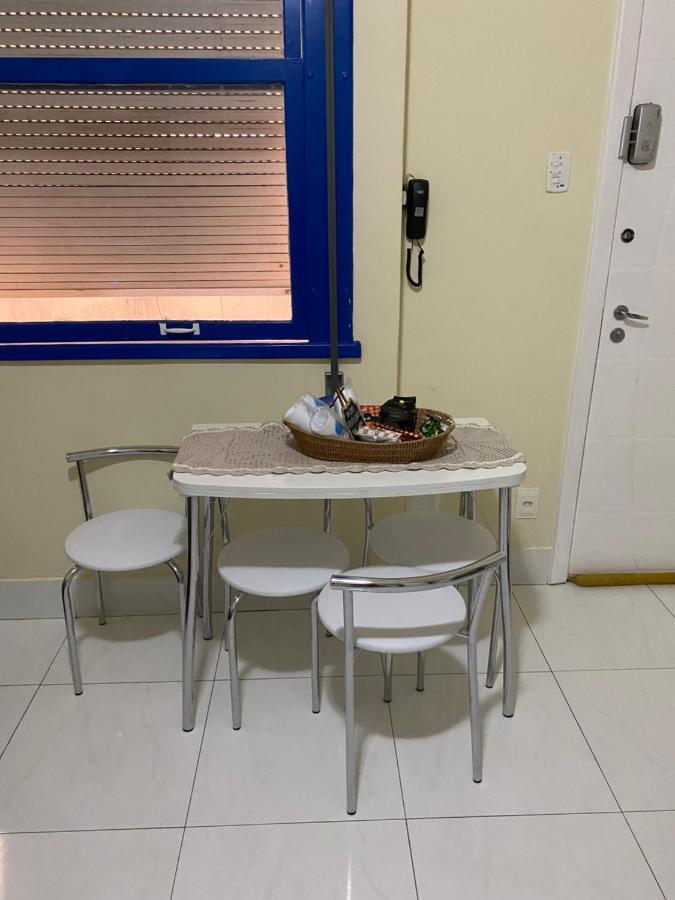 Copa Beach Home - Copacabana Posto 4 Quadra Da Praia Rio de Janeiro Exterior foto